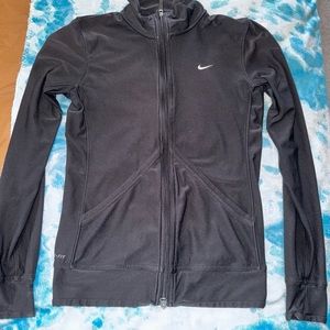 NIKE JACKET SIZE SMALL
